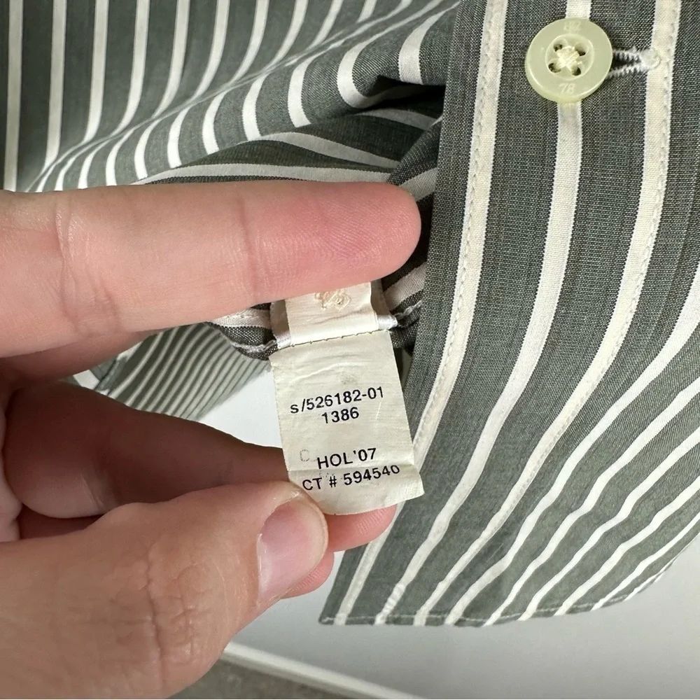 Banana Republic Gray Off White Stripe Classic Fit Button Down Shirt Size Large